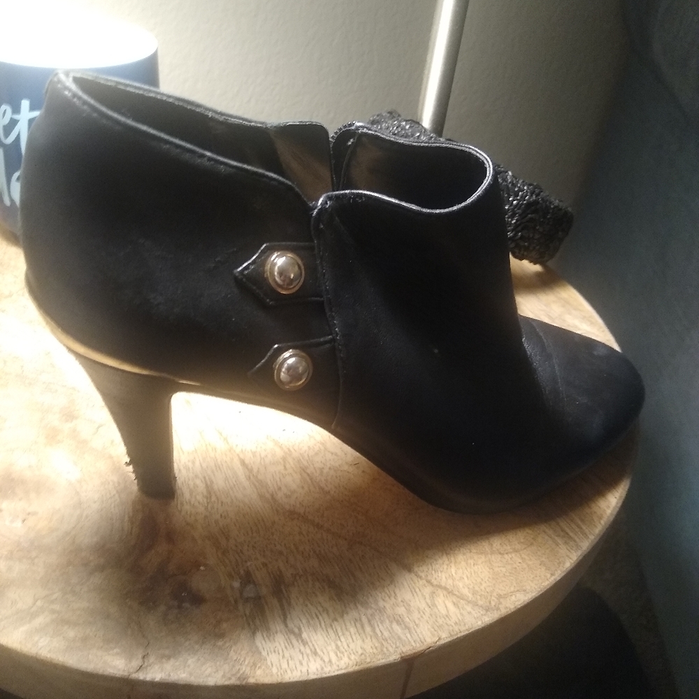 Vincent camutu  heels - Picture 2 of 6